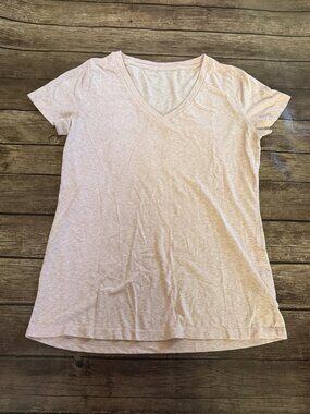 Women’s Mossimo Heathered Pink V Neck Shirt Large